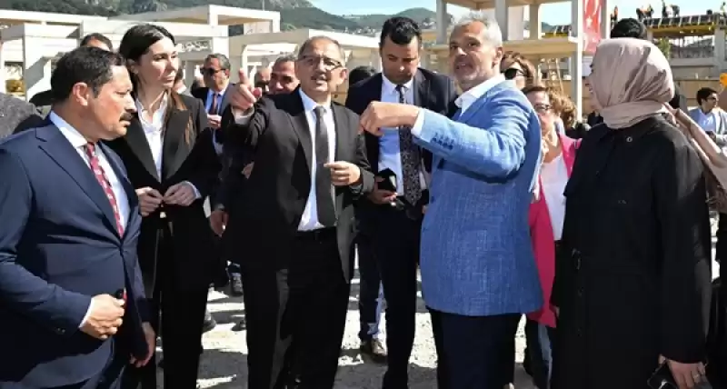 HBB Başkanı Öntürk, Bakan Özhaseki Ve Beraberindeki Heyeti Ağırladı