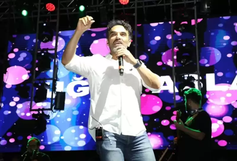 İskenderun'da Gençlik Festivali Uğur Aslan Konseri Ile Sona Erdi 