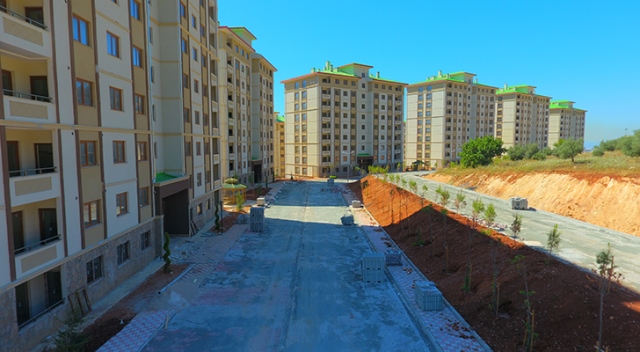 iskenderun toki de oturanlar susuzluktan kiriliyor