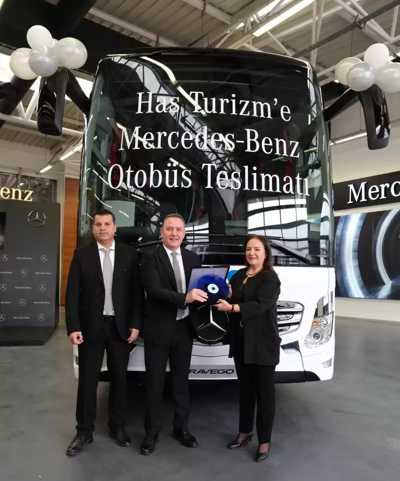 Mercedes-Benz Türk, Has Turizm’e 3 Adet Tourismo 16 Ve 1 Adet Travego 16 Teslim Etti