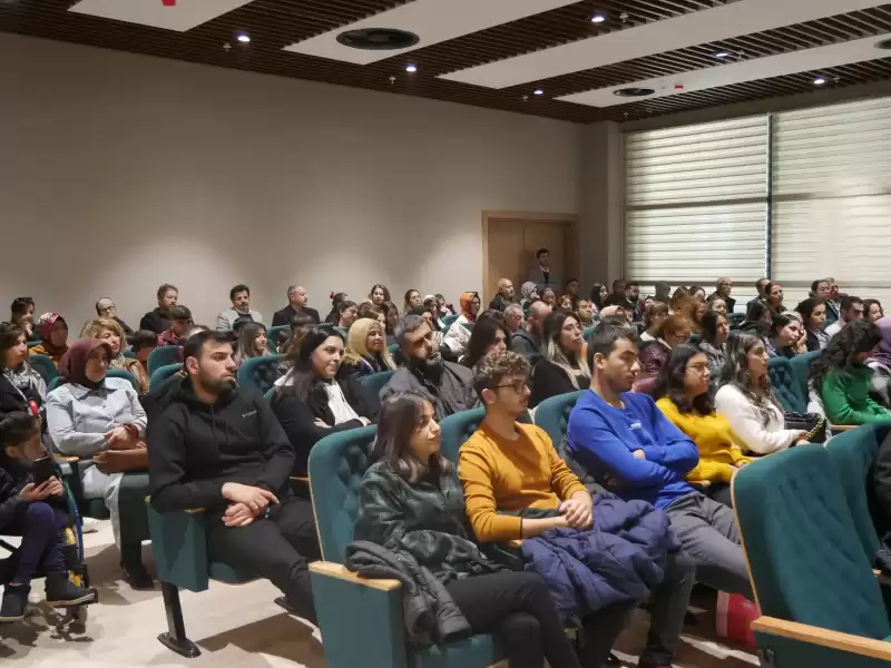 EXPO’DA PSİKOLOJİ SEMPOZYUMUNA BÜYÜK İLGİ