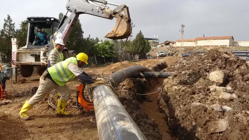 Kumlu Yeni Ana Isale Hattı Inşaatının 25. Km'si Tamamlandı