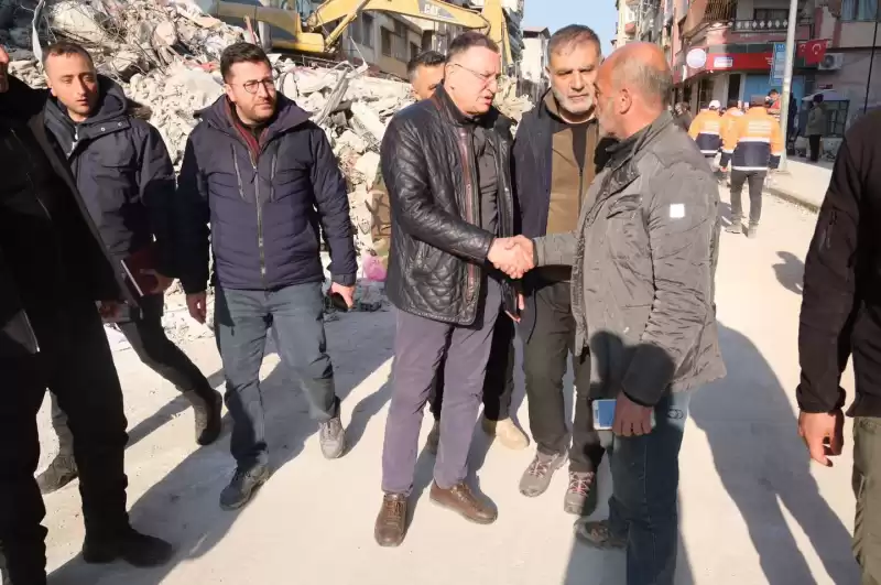 Sevdiklerimizin Hatıraları Için Dimdik Ayakta Olacağız