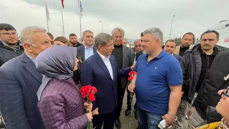 Gelecek Partisi Genel Başkanı Davutoğlu, Hatay’da Ziyaretlerde Bulundu