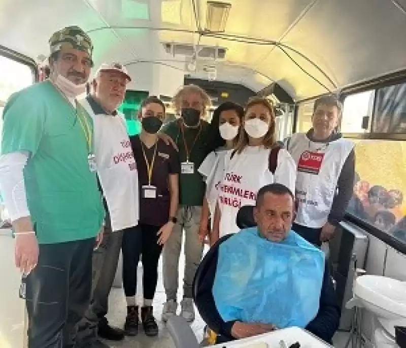 Hatay' Da Acil Ağız Diş Sağlığı Hizmetini Vermeye Nisan Ayında Da Devam Edeceğiz