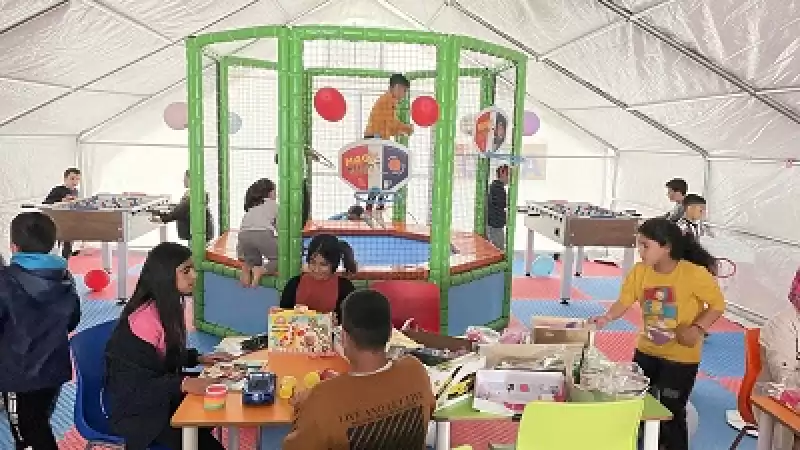 Bursalı Küçük Lara'nın Anısına Hatay'da Kurulan Oyun çadırları Faaliyete Geçirildi