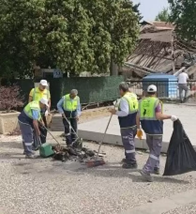 Asrın Felaketinde HBB Temizlik Hizmetlerini Sürdürüyor 