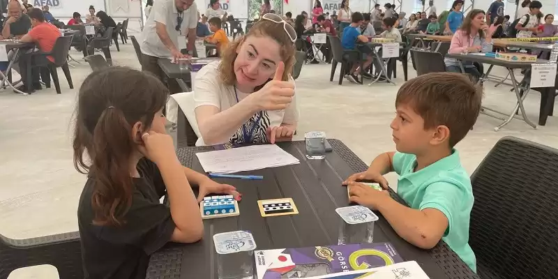 Hatay'da çadır Kentte Akıl Ve Zeka Oyunları Turnuvası Yapıldı