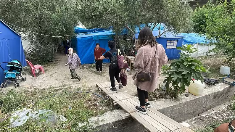 Adanalı Kadın Sanayiciler Hatay'da Depremzedelere Yardım çantası Dağıttı