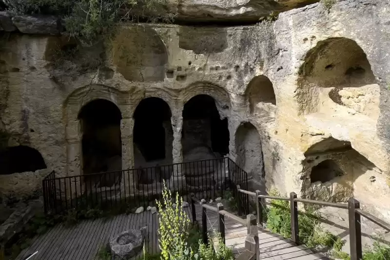 Hatay'daki Titus Tüneli Ve Beşikli Mağara FPV Dronla Görüntülendi