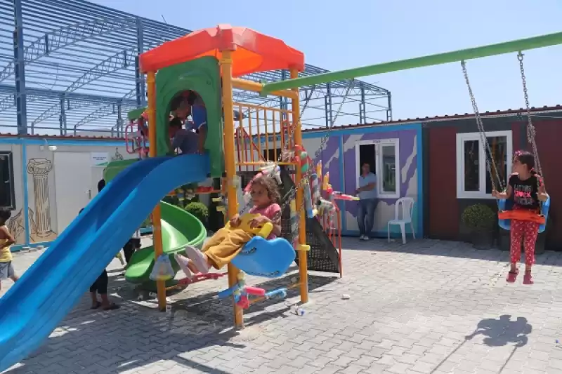 Hatay'da Depremzedeler Için