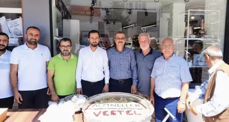 Altıneller Vestel'den Geleneksel Aşure Etkinliği