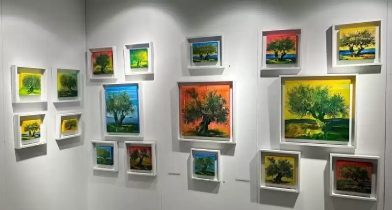 Ressam Kocaispir, Eserlerini Bodrum'da Sergiledi