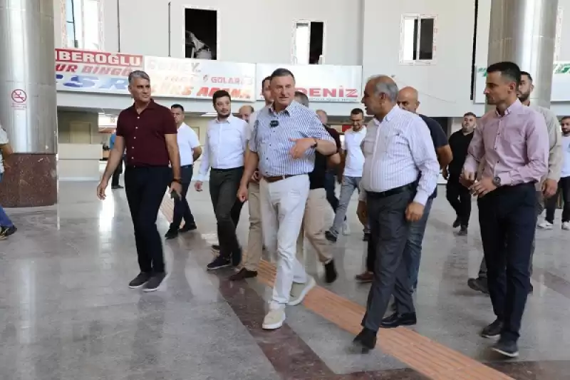 Lütfü Savaş Antakya şehirler Arası Otobüs Terminali’ndeki Bakım Ve Onarım çalışmalarını Inceledi