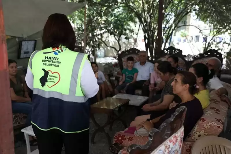 HBB Halk Sağlığı Eğitim Programlarıyla Depremzede Vatandaşların Yaralarını Sarıyor 