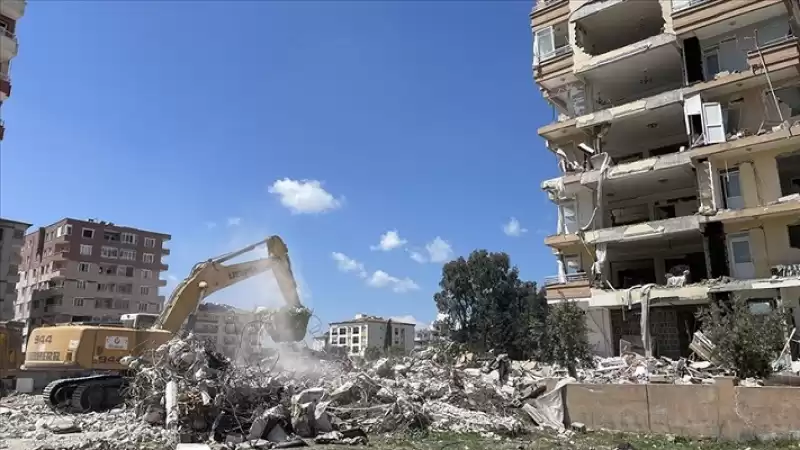 Hatay'da Bugüne Kadar 53 Bin 233 Binanın Yıkımı Yapıldı!