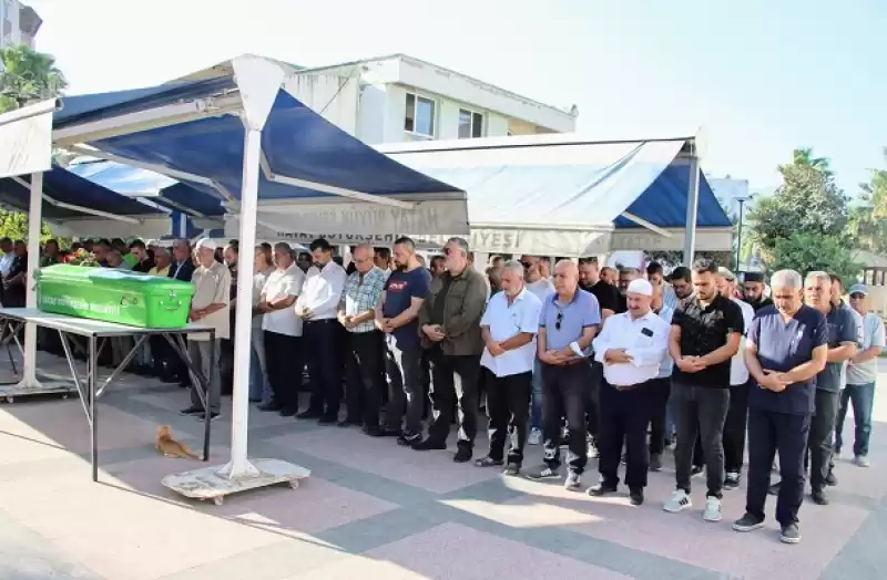 Hasan Pembecioğlu Dualarla Uğurlandı