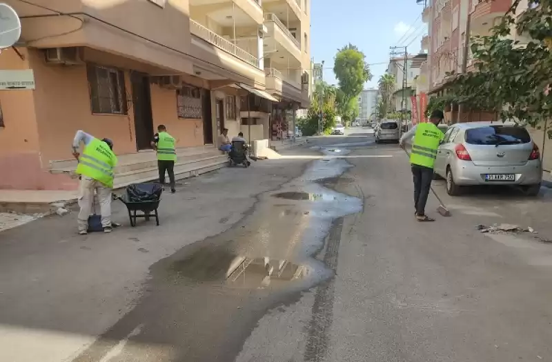Reyhanlı Belediyesi’nden Temizlik Atağı