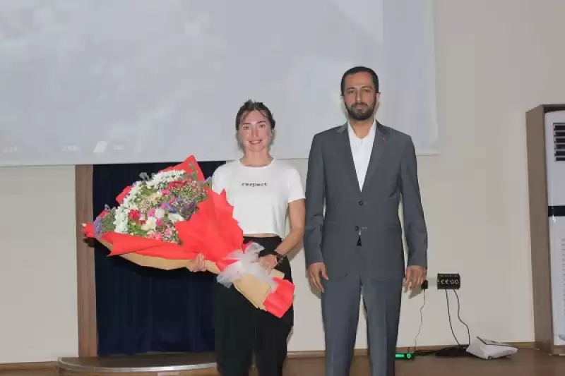 Dalış Rekortmeni Şahika Encümen, Yayladağı’nda 