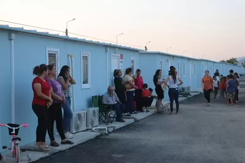 Hatay'da 176 Prefabrik Yapı Ve Sosyal Alandan Oluşan