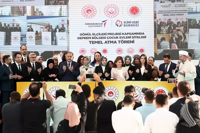 Bakan Özhaseki, Hatay'da Çocuk Evleri Sitesi Temel Atma Töreninde Konuştu: