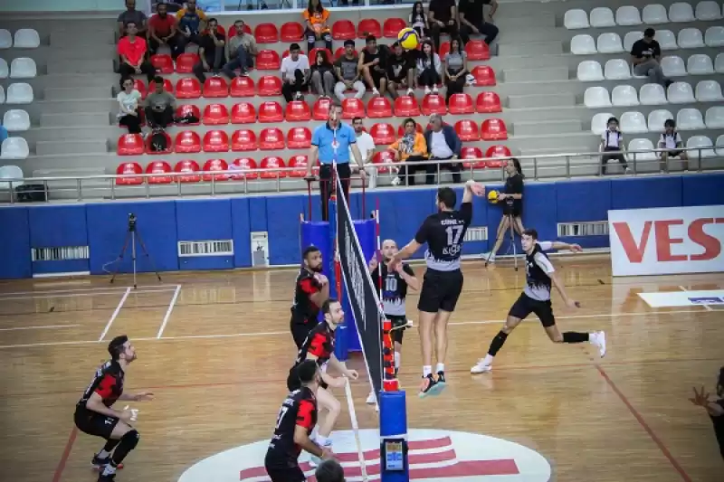 Hatay Büyükşehir Belediyespor: 0 - TÜRŞAD: 3
