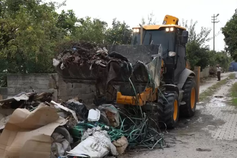 HBB, Hatay’ın Her Noktasında çevre Temizliğine Devam Ediyor