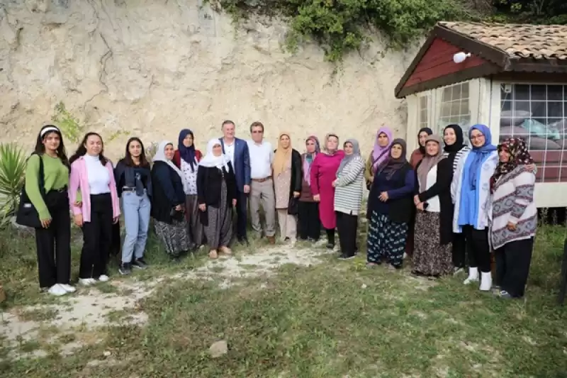 Savaş; İktidar, Ilçe Belediyeleri Ile Ne Hizmet Yapmış?