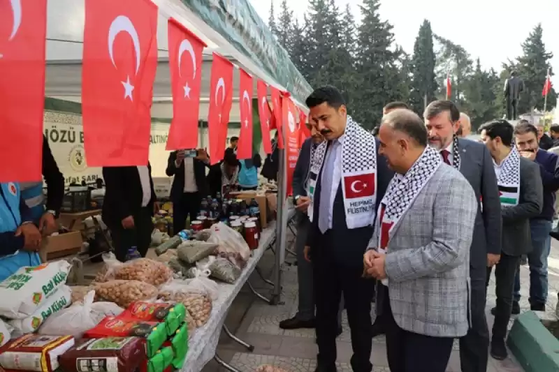 Altınözü'nde Filistinliler Yararına Kermes Düzenlendi