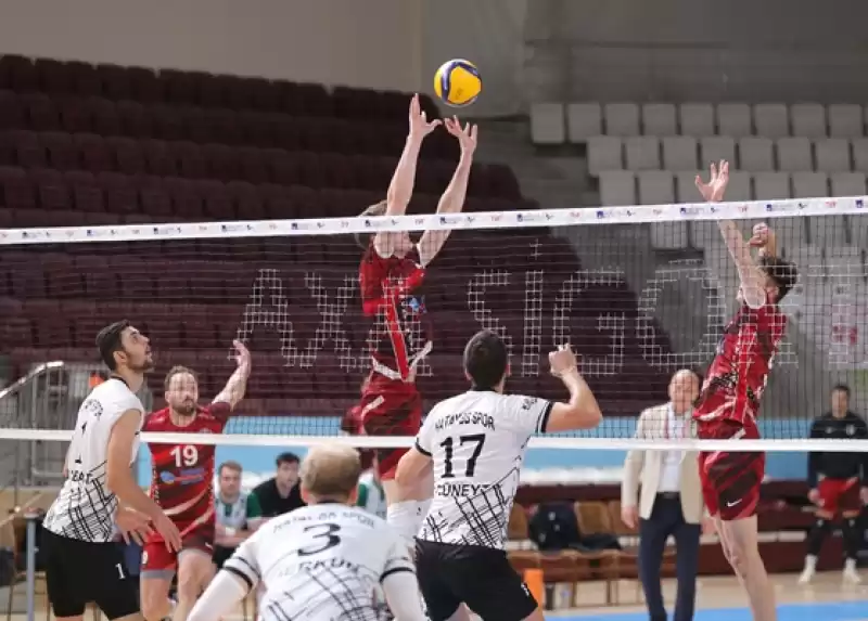 - Hatay Büyükşehir Belediyespor: 2 - Kuşgöz İzmir Vinç Akkuş Belediyespor: 3