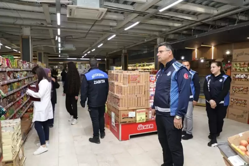 Hatay Büyükşehir Belediyesi Zabıta Ekipleri Denetim Için Görevde 