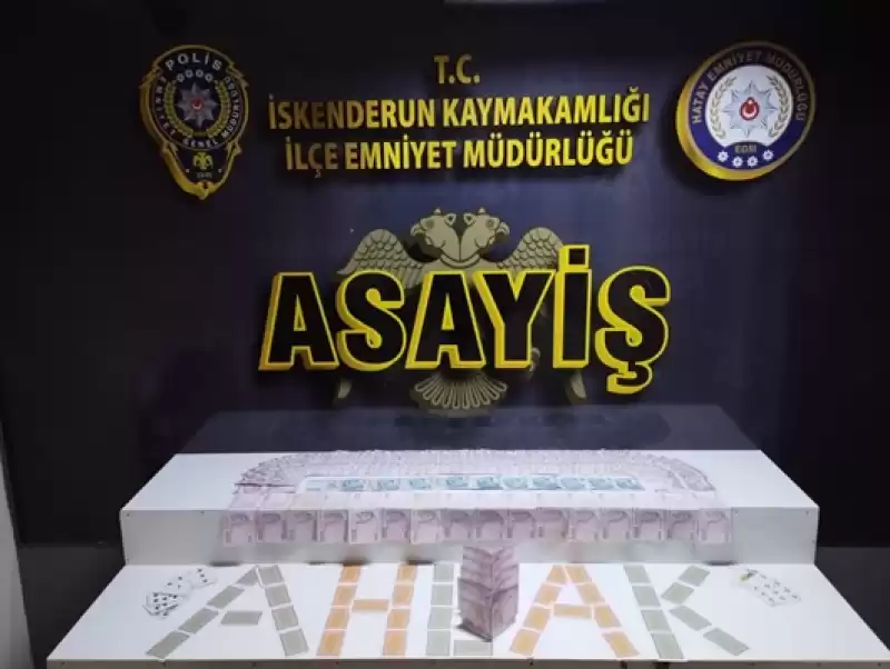 Hatay'da Kumar Oynayan 4 Kişiye Para Cezası Verildi