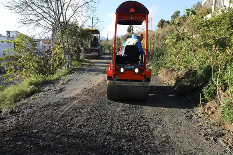 HBB Yol Yapım çalışmalarına Hız Kesmeden Devam Ediyor