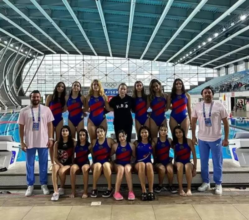 HBB U15 Ve U17 Kadınlar Su Topu Takımlarından çifte Başarı