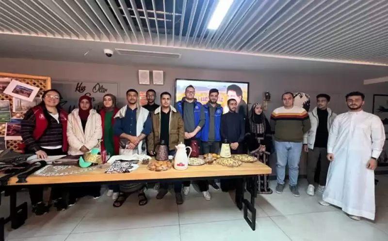 Hatay'da İskenderun Gençlik Merkezi üyeleri, Yemenli üniversite öğrencileriyle Buluştu