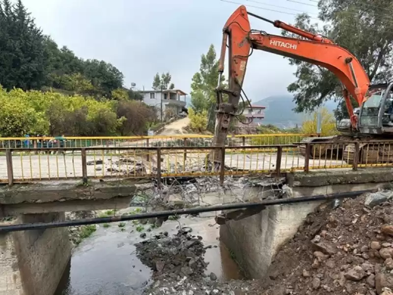 HBB Yeni Köprü Ve Yol çalışmalarına Yoğunlaştı