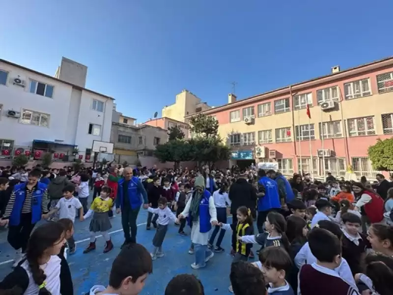 İskenderun'da çocuk şenliği Düzenlendi