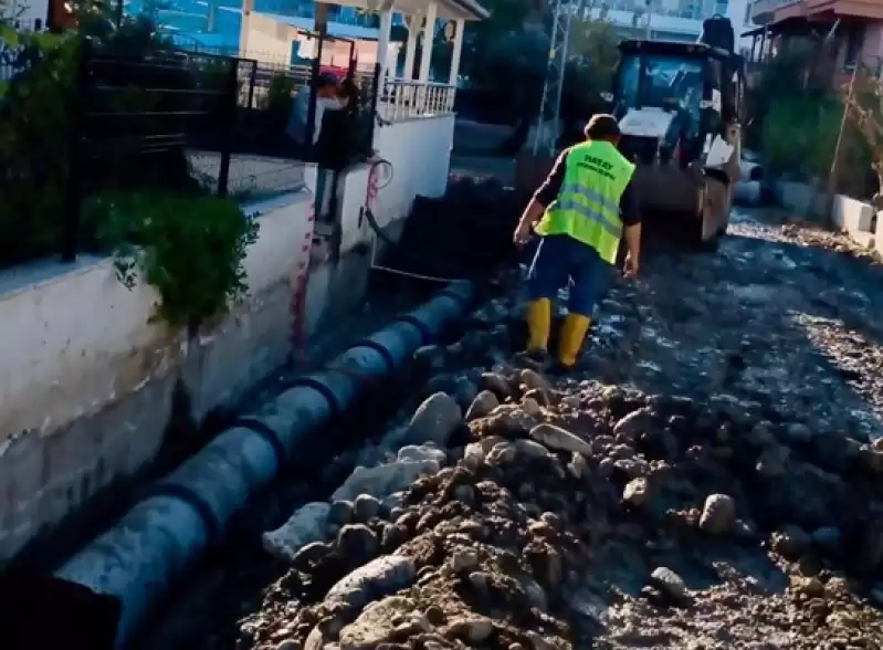 HBB Ekipleri Hatay’ın Dört Bir Köşesinde Sahada