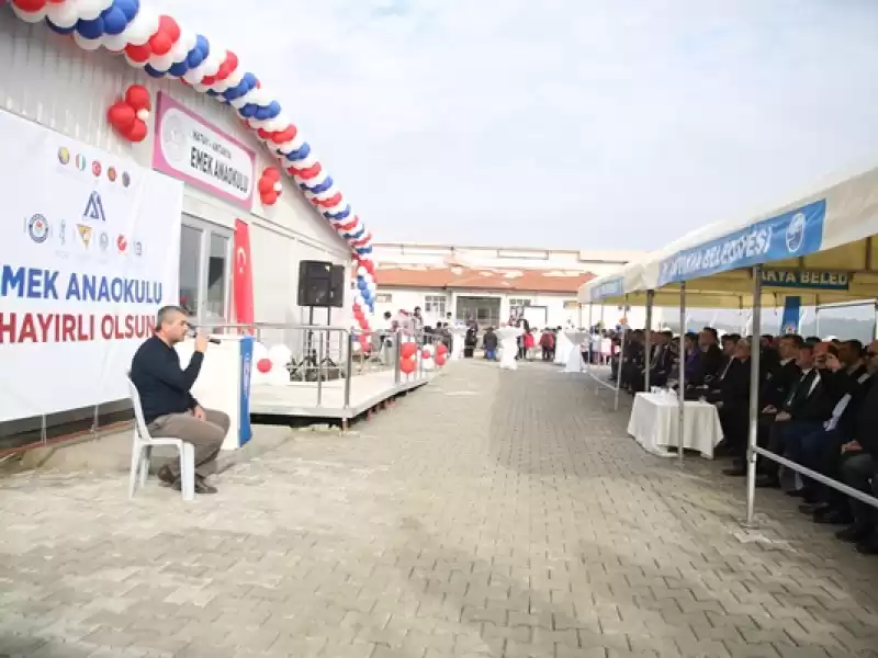 Hatay'da Mehmet Akif İnan Vakfı öncülüğünde Yaptırılan Anaokulu Açıldı