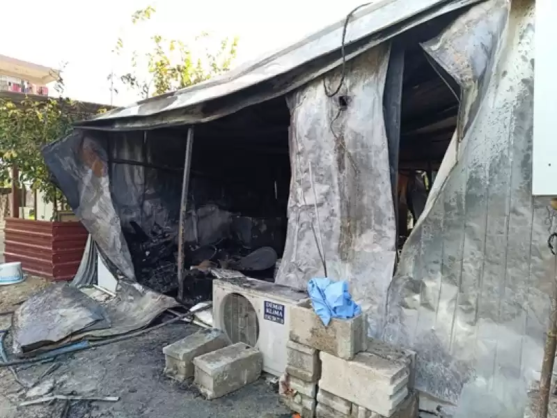 Hatay'da Prefabrik Evde çıkan Yangında 2 çocuk öldü