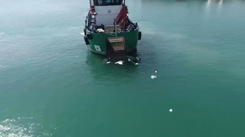 HBB’den Samandağ’dan Erzin Sahiline Kadar Temizlik çalışması