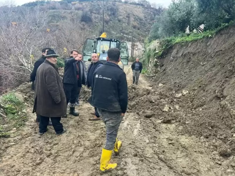 Tüm Ekiplerimizle Gece Gündüz Demeden Topyekûn Sahadaki Mücadelemizi Sürdürüyoruz