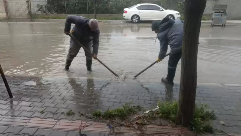 Hatay'da Sağanak Hayatı Olumsuz Etkiledi 2