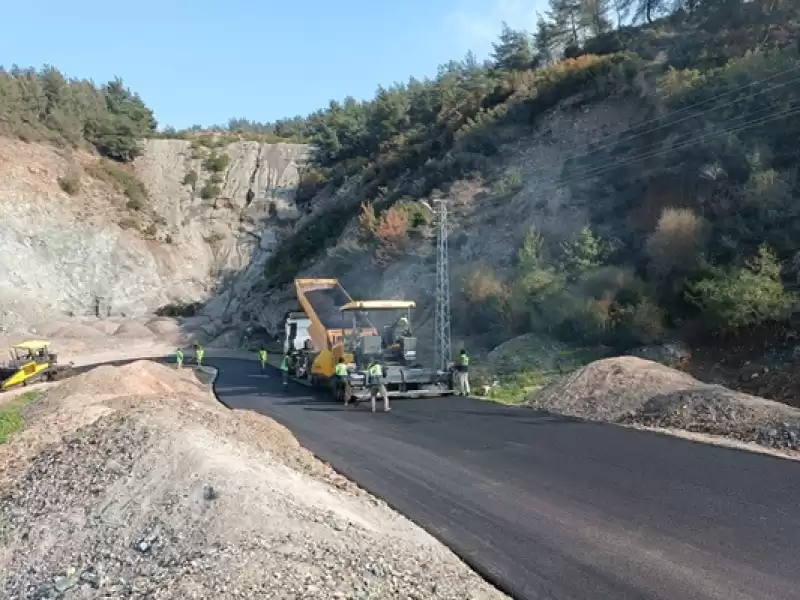 HBB’den Karaağaç Ve Sarımazı Mahallelerine Beton Asfalt 