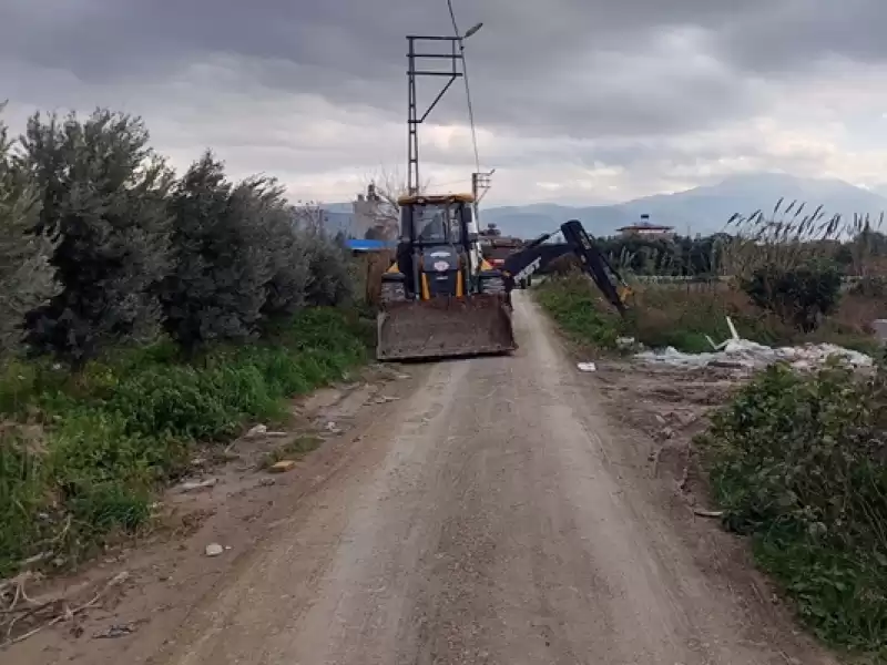 Samandağ Belediyesi Ekipleri Hummalı çalışmalarını Sürdürüyorlar 2