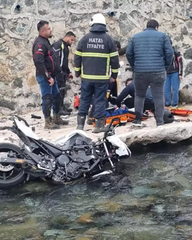 Hatay'da Uçuruma Yuvarlanan Motosikletin Sürücüsü öldü 