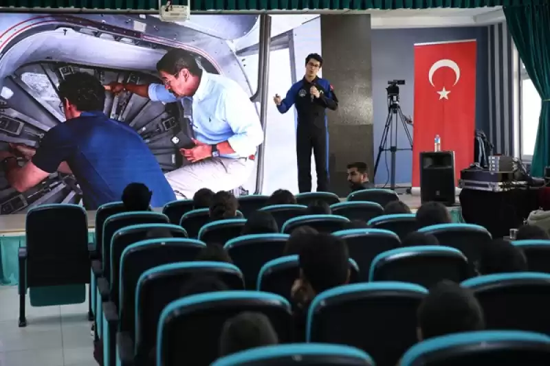 İlk Türk Astronot Gezeravcı Ile Konuşan Hataylı Depremzede çocuklar Duygularını Dile Getirdi