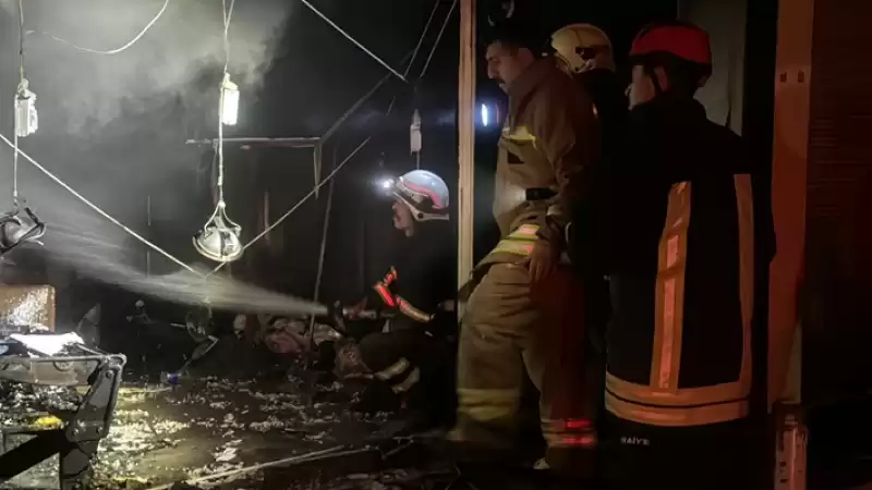 Hatay'da Iş Yerinde çıkan Yangın Söndürüldü