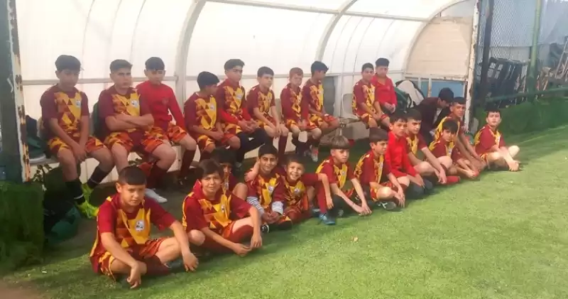 Madenboyu Futbol Okulu öğrencileri Gol Yağdırdı