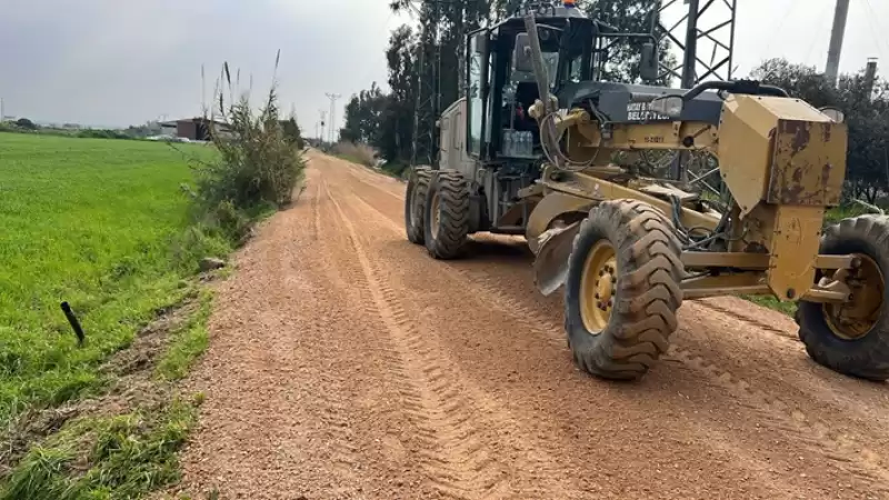 HBB Fen Işlerine Bağlı Ekipler 13 Ilçede çalışmalara Devam Ediyor